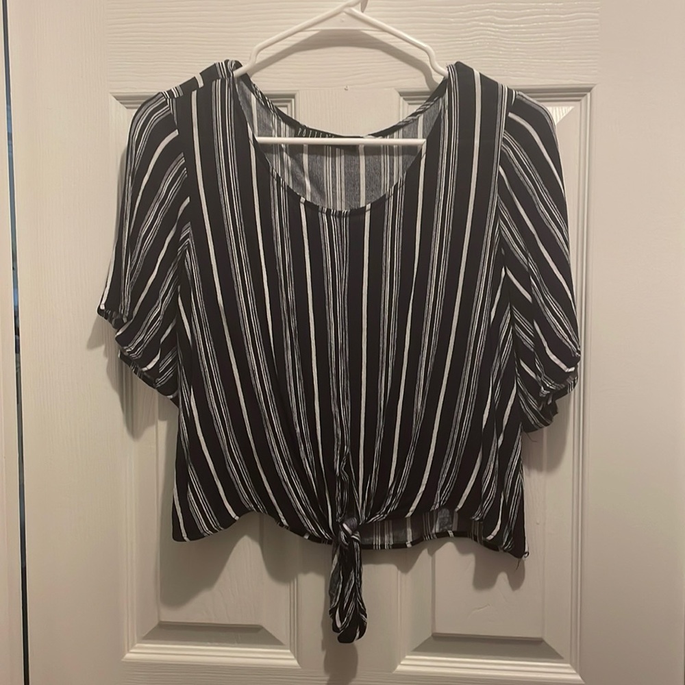Cropped Navy Shirt